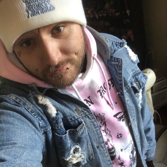 Meet your Posher, Beau - Picture 6 of 7